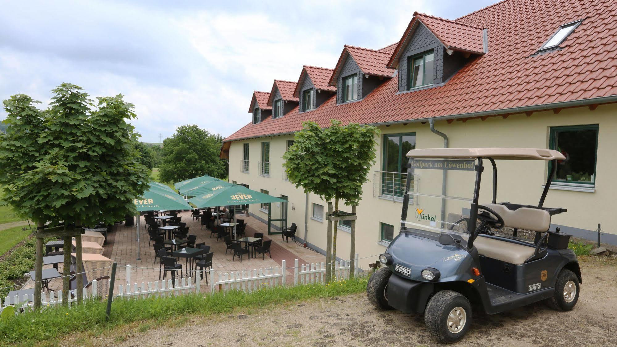 Apartments Golfpark Schlossgut Sickendorf Lauterbach المظهر الخارجي الصورة