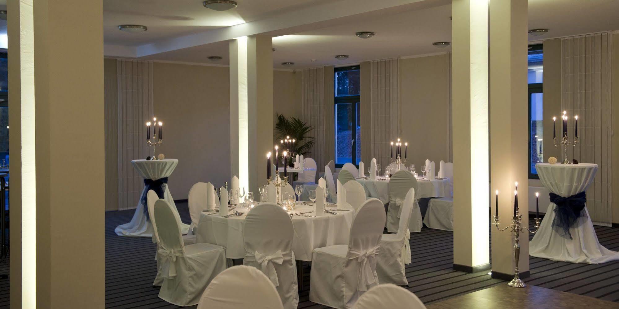 Apartments Golfpark Schlossgut Sickendorf Lauterbach المظهر الخارجي الصورة