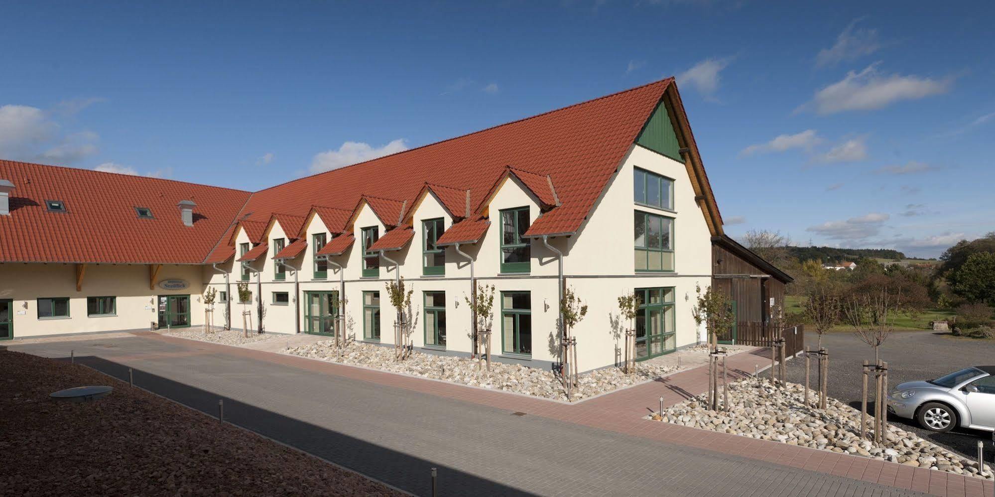 Apartments Golfpark Schlossgut Sickendorf Lauterbach المظهر الخارجي الصورة
